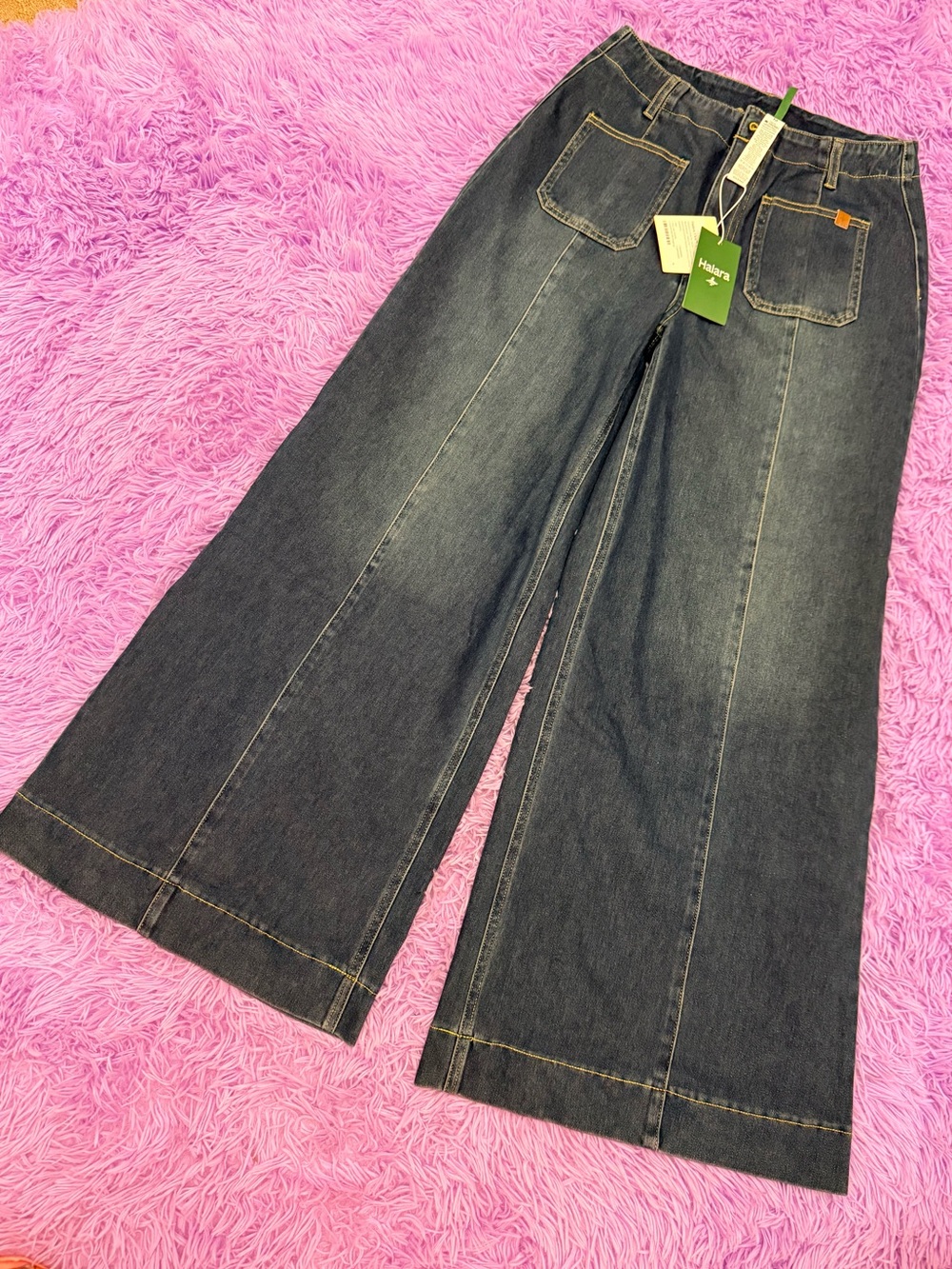 Halara Wide Leg Dark Denim Jeans - Medium Regular